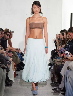 No 1891/Globus>Paloma Wool Hot