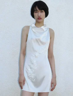 No 2044/Nolita><noscript><img width=