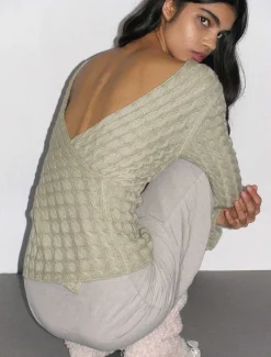 No 1704/Valeria><noscript><img width=